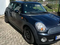 Schwarz Gebraucht 2007 Mini Cooper Kleinwagen | 2.200 € (Fairer Preis)