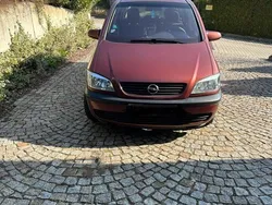 Braun Gebraucht 2002 Opel Zafira Comfort Van / Kleinbus | 500 € (Superpreis)