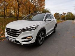 Weiß Gebraucht 2016 Hyundai Tucson Edition SUV | 18.400 € (Fairer Preis)