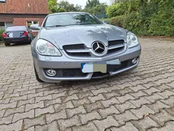 Grau Gebraucht 2010 Mercedes SLK200 Cabrio | 12.999 € (Fairer Preis)