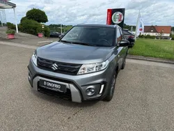 Grau metallic dach schwarz Gebraucht 2015 Suzuki Vitara Comfort SUV | 10.990 € (Fairer Preis)