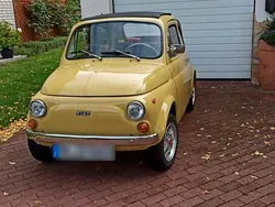Gelb Gebraucht 1975 Fiat 500 Kleinwagen | 9.900 €