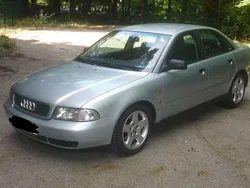 Silber Gebraucht 1996 Audi A4 Performance Limousine | 1.900 € (Guter Preis)