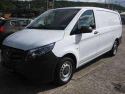 Arktikweiss Gebraucht 2020 Mercedes Vito Van / Kleinbus | 16.990 € (Guter Preis)