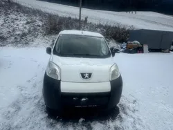 Weiß Gebraucht 2014 Peugeot Bipper Basis Van / Kleinbus | 2.490 € (Fairer Preis)