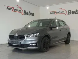 Graphitegrau metallic Gebraucht 2022 Skoda Fabia Style Kleinwagen | 16.990 € (Guter Preis)