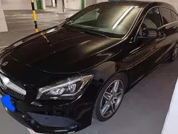 Schwarz Gebraucht 2018 Mercedes CLA180 Shooting Brake AMG line Kombi | 18.600 € (Fairer Preis)
