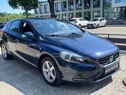 Blau Gebraucht 2014 Volvo V40 You! Kombi | 10.900 € (Fairer Preis)