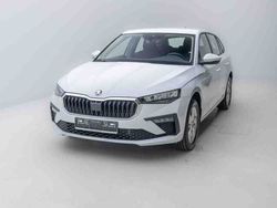Weiß Gebraucht 2022 Skoda Scala Essence Kleinwagen | 28.820 €