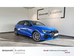 Blau Gebraucht 2023 Audi RS3 Performance Kleinwagen | 72.701 €