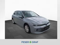 Mondsteingrau Gebraucht 2024 VW Golf VIII Edition Limousine | 30.250 € (Guter Preis)