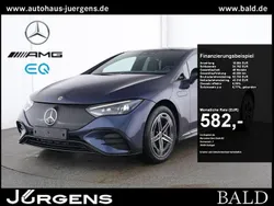 Blau sodalithblau Gebraucht 2024 Mercedes EQE500 AMG Limousine | 61.880 €
