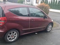 Schwarz Gebraucht 2008 Mercedes 190 Limousine | 3.200 €