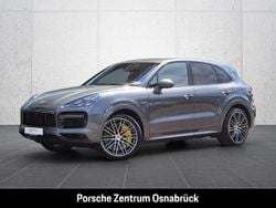 Quarzitgraumetallic Gebraucht 2021 Porsche Cayenne Turbo S Sport SUV | 96.900 € (Guter Preis)