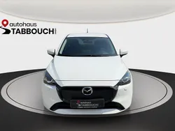 Weiß Gebraucht 2024 Mazda 2 Prime-Line | 13.999 € (Superpreis)