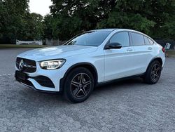 Weiß Gebraucht 2022 Mercedes GLC300 AMG line Coupé | 49.450 € (Fairer Preis)