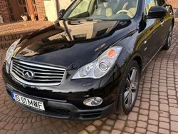 Schwarz Gebraucht 2015 Infiniti QX50 SUV | 14.000 €
