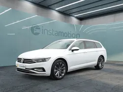 Weiß Gebraucht 2024 VW Passat Business Kombi | 33.749 € (Fairer Preis)