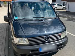 Schwarz Gebraucht 2002 Mercedes Vito Van / Kleinbus | 5.300 €