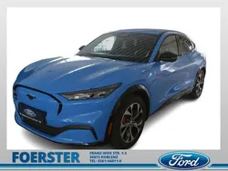 Blau Gebraucht 2022 Ford Mustang Mach-E SUV | 32.780 € (Guter Preis)