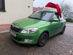 Grün Gebraucht 2014 Skoda Fabia Limousine | 1.999 € (Etwas zu teuer)