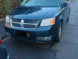 Blau Gebraucht 2009 Dodge Grand Caravan Van / Kleinbus | 2.900 €