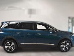Blau metallic Gebraucht 2023 Peugeot 5008 Allure Van / Kleinbus | 24.580 € (Fairer Preis)