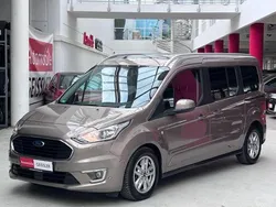 Silber Gebraucht 2019 Ford Tourneo Connect Van / Kleinbus | 21.990 € (Guter Preis)