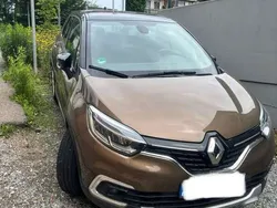 Gebraucht 2017 Renault Captur Expression SUV | 11.000 €
