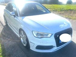 Weiß Gebraucht 2013 Audi S3 Sport Limousine | 16.995 €