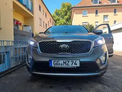 Grau Gebraucht 2015 Kia Sorento Spirit SUV | 10.199 € (Fairer Preis)