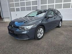 Delfingrau metallic Gebraucht 2023 VW Golf VIII Life Kombi | 20.900 € (Guter Preis)