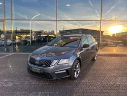 Quarzgrau Gebraucht 2019 Skoda Octavia RS Kombi | 26.990 €