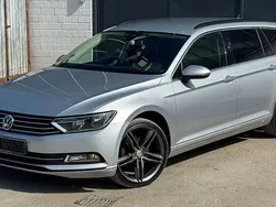 Silber Gebraucht 2015 VW Passat Comfortline Kombi | 9.999 € (Teuer)