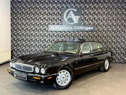 Schwarz Gebraucht 1999 Jaguar XJ Sovereign Limousine | 15.950 € (Fairer Preis)