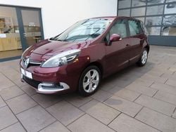 Rot Gebraucht 2014 Renault Scénic III Van / Kleinbus | 6.560 € (Fairer Preis)