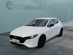 Weiß Gebraucht 2023 Mazda 3 Limousine | 25.790 € (Fairer Preis)