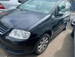 Schwarz Gebraucht 2005 VW Touran Van / Kleinbus | 1.200 € (Guter Preis)