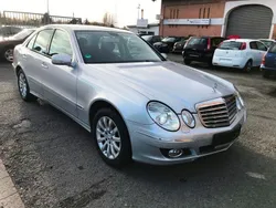 Silber Gebraucht 2006 Mercedes E220 Limousine | 6.499 € (Etwas zu teuer)