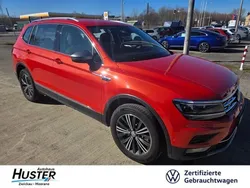 Andere farbe Gebraucht 2018 VW Tiguan Highline SUV | 28.855 € (Etwas zu teuer)