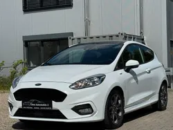 Weiß Gebraucht 2018 Ford Fiesta ST-Line Kleinwagen | 10.990 € (Fairer Preis)