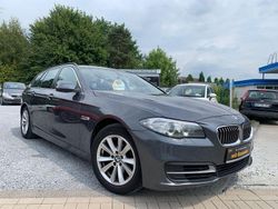 Grau Gebraucht 2016 BMW 520 Performance Kombi | 8.999 € (Guter Preis)