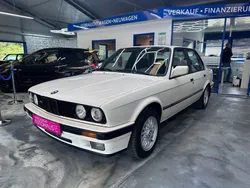 Weiß Gebraucht 1988 BMW 316 Sport Line Limousine | 9.300 €
