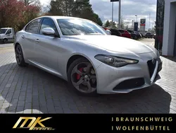 Silber Gebraucht 2017 Alfa Romeo Giulia Super Limousine | 19.990 € (Fairer Preis)