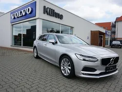 Bright silver / metallic Gebraucht 2019 Volvo V90 Momentum Kombi | 24.900 € (Guter Preis)