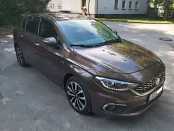 Braun Gebraucht 2016 Fiat Tipo Lounge Limousine | 8.400 € (Teuer)