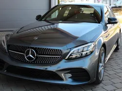 Grau Gebraucht 2019 Mercedes C200 AMG line Limousine | 29.999 € (Teuer)