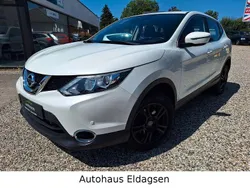 Weiß Gebraucht 2015 Nissan Qashqai Acenta+ SUV | 10.690 € (Guter Preis)