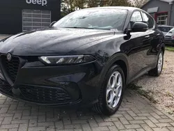 Schwarz Gebraucht 2023 Alfa Romeo Tonale Sprint SUV | 25.990 € (Guter Preis)