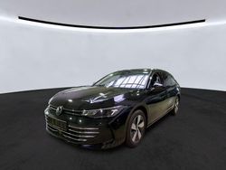 Grenadillschwarz Gebraucht 2024 VW Passat Business Kombi | 29.990 € (Etwas zu teuer)